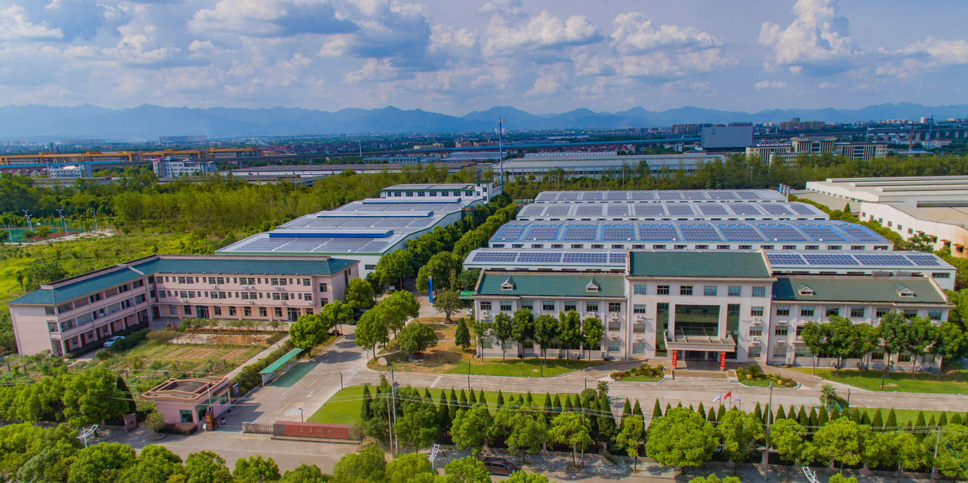 松川機(jī)械-枕式包裝機(jī)專業(yè)制造商2